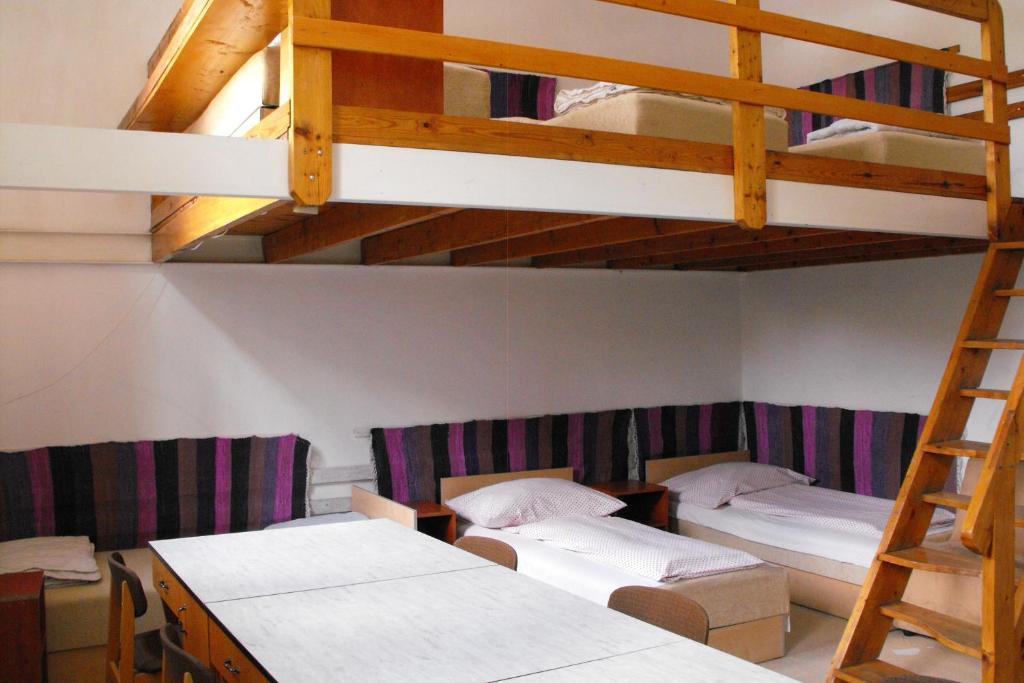 Season Hostel 2 Будапешт Номер фото